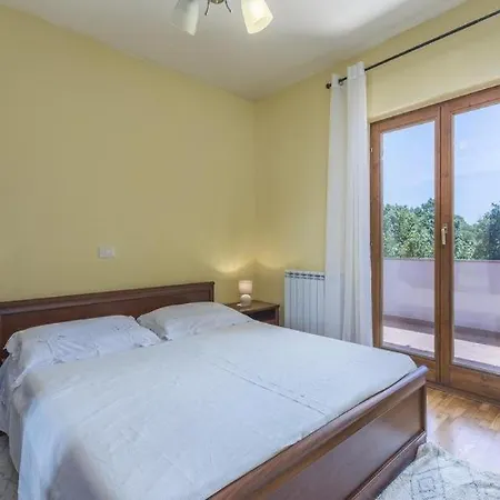 Iris 3* Novigrad (Istria)