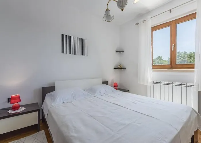 Gostinjska kuća Iris Novigrad (Istria)