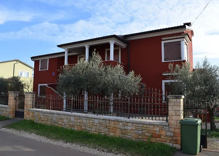 Iris Gostinjska kuća Novigrad (Istria)